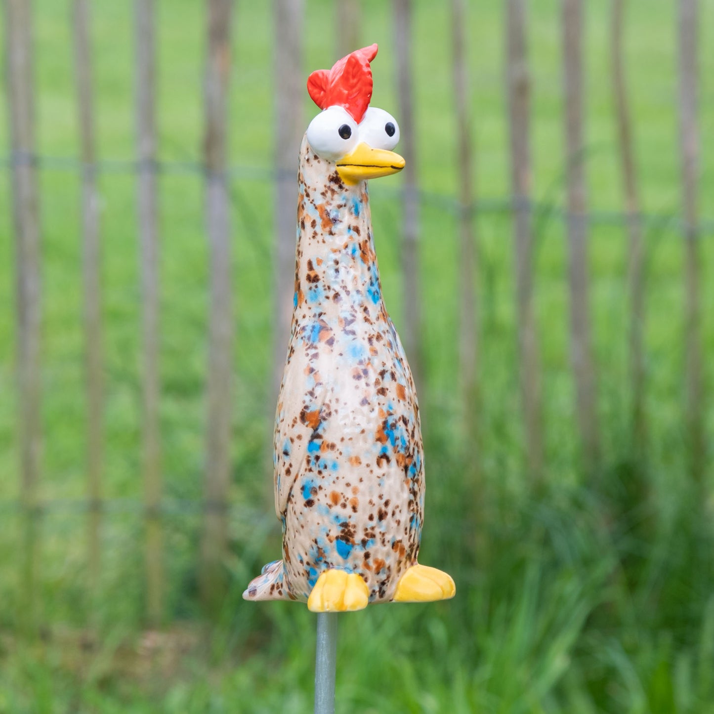 Tangoo Keramik Huhn hellbraun für den Garten, Gartenstecker