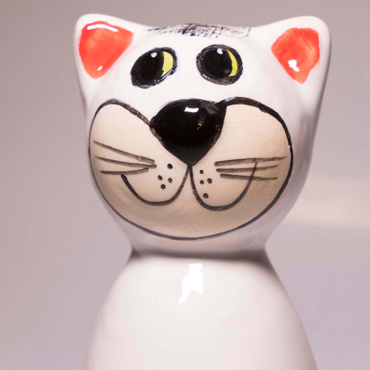 Keramik Katze für den Garten, klein weiß
