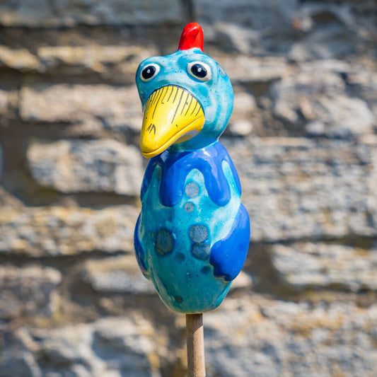 Keramik Huhn klein ozeanblau für den Garten / Gartenstecker